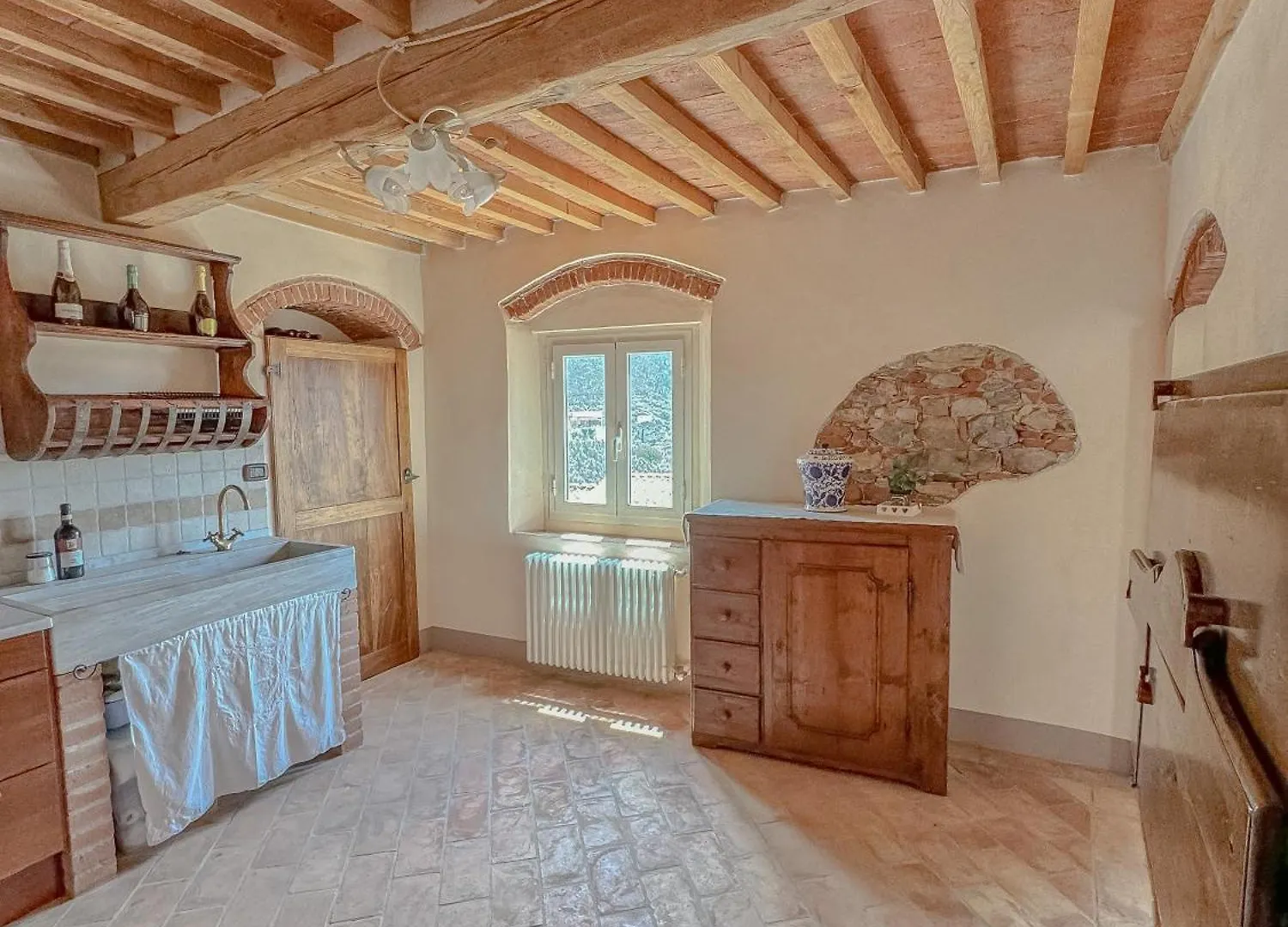Cottage Casa Graziosa Montemagno  Italy